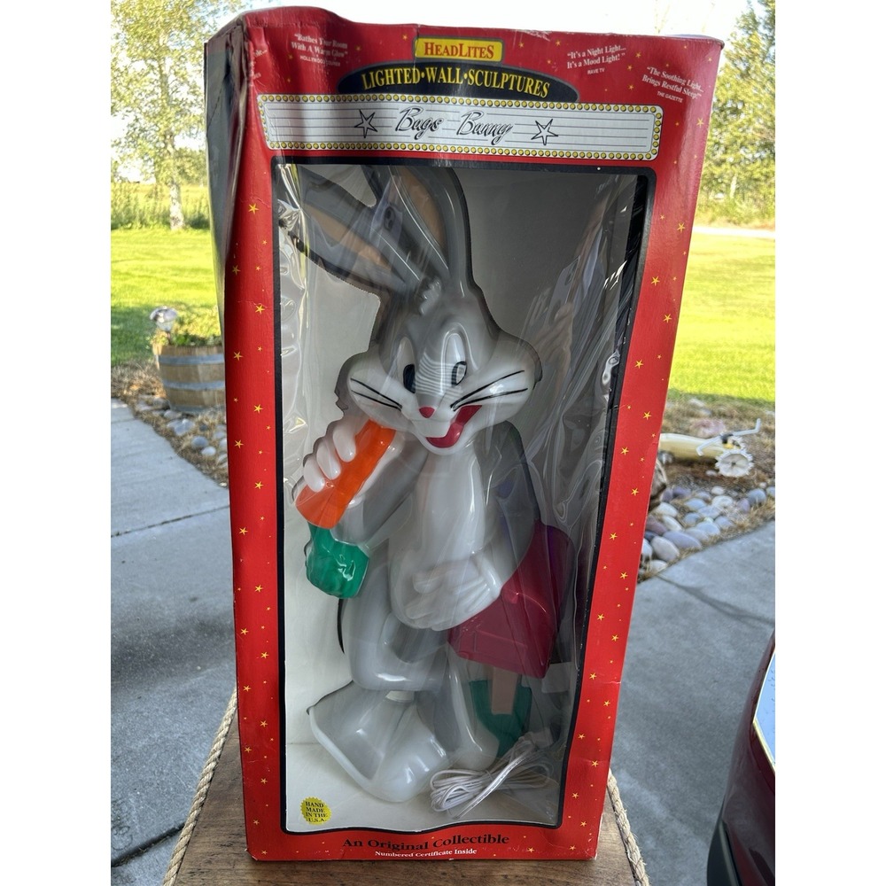 Vintage 1992 Bugs Bunny Headlites Lighted Wall Sculpture Lamp 28" Looney Tunes